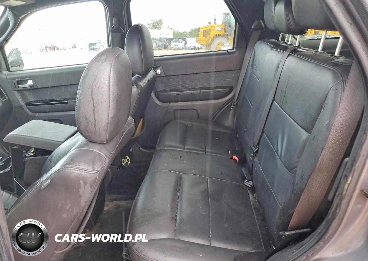 2011 Ford Escape Xlt VIN:1FMCU0D70BKA31759 - 11
