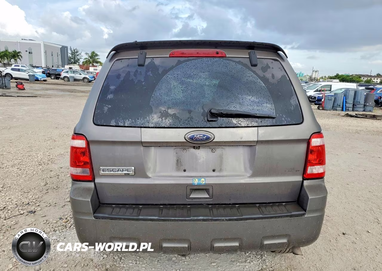 2011 Ford Escape Xlt VIN:1FMCU0D70BKA31759 - 6