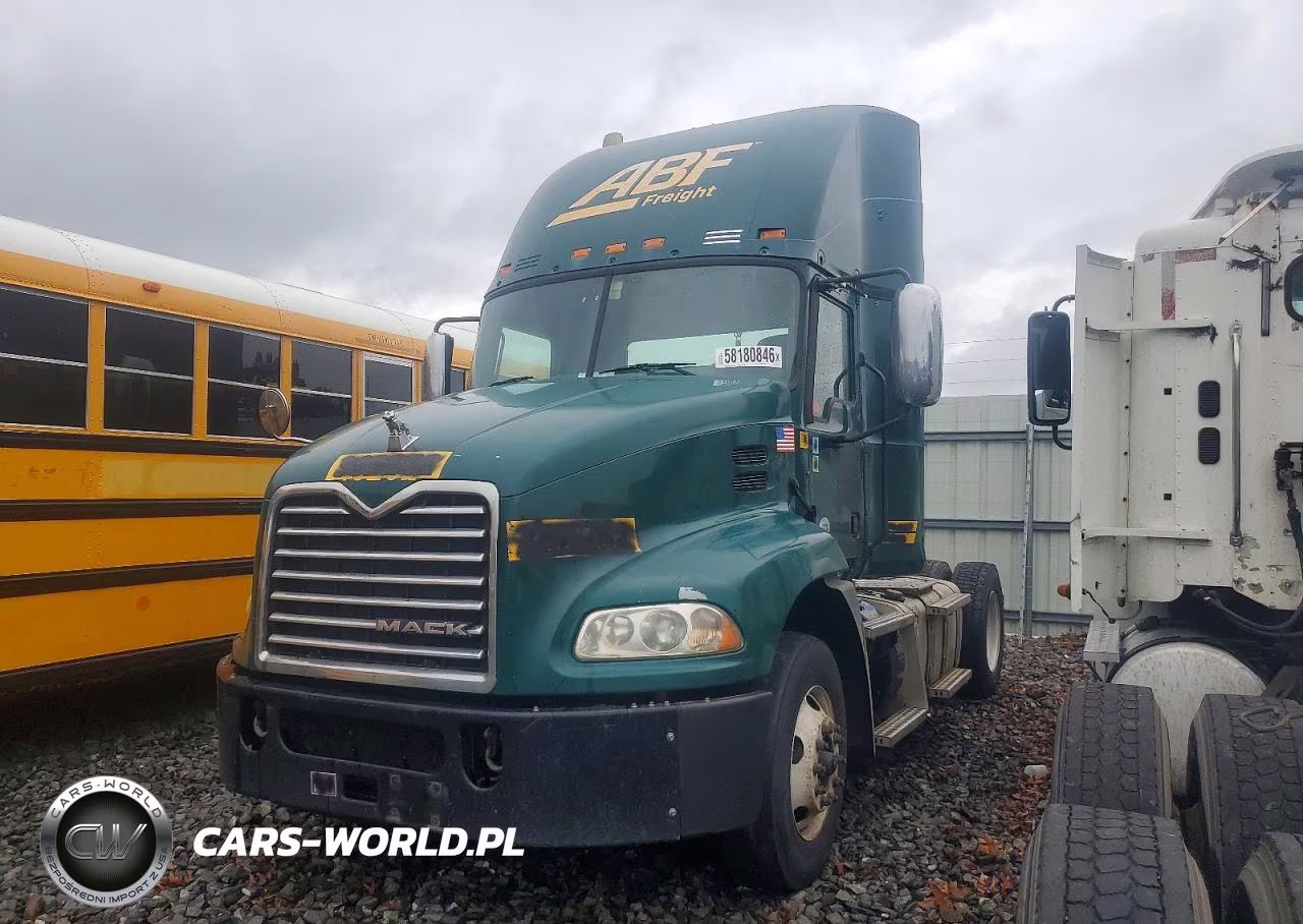 2017 Mack 600 Cxu600 - Semi Truck VIN:1M1AW01X3HM009570 - 2