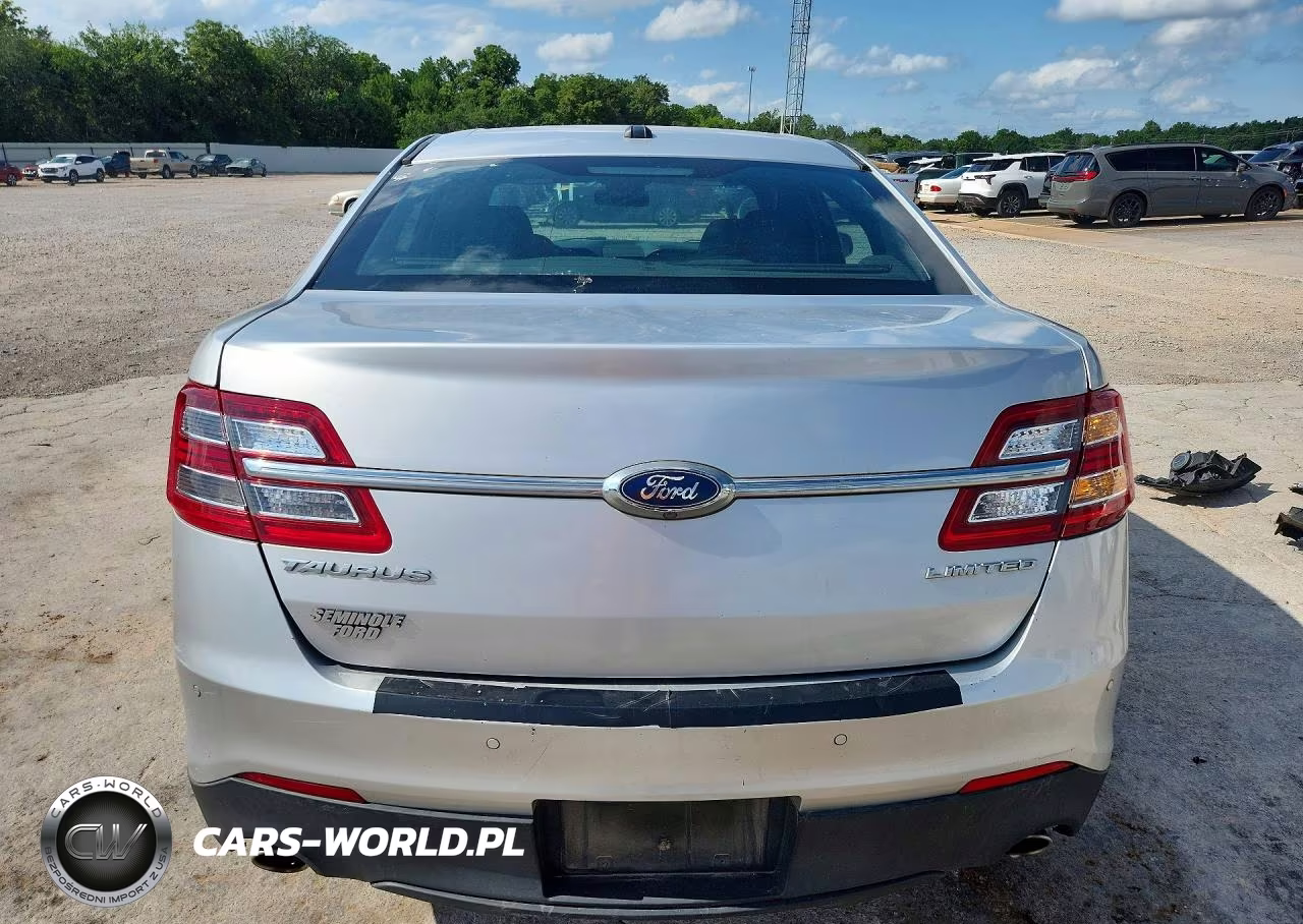 2018 Ford Taurus Limited VIN:1FAHP2F88JG109490 - 6