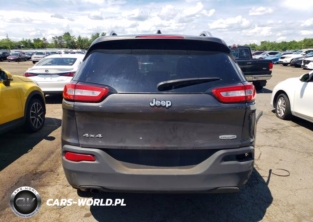 2014 Jeep Cherokee Latitude VIN:1C4PJMCB4EW140606 - 6