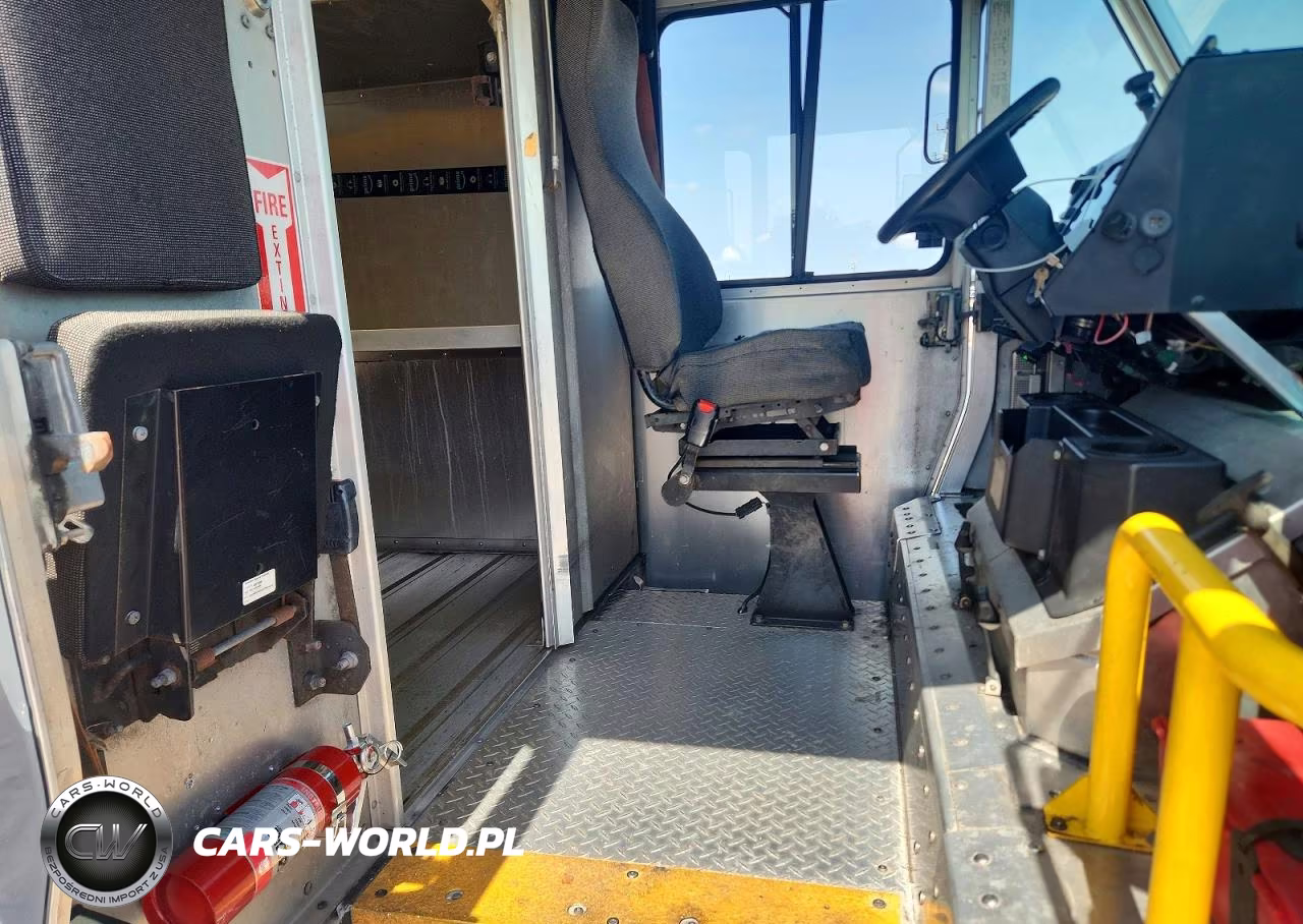 2021 Ford F59 Delivery Truck VIN:1F65F5KNXM0A04902 - 11