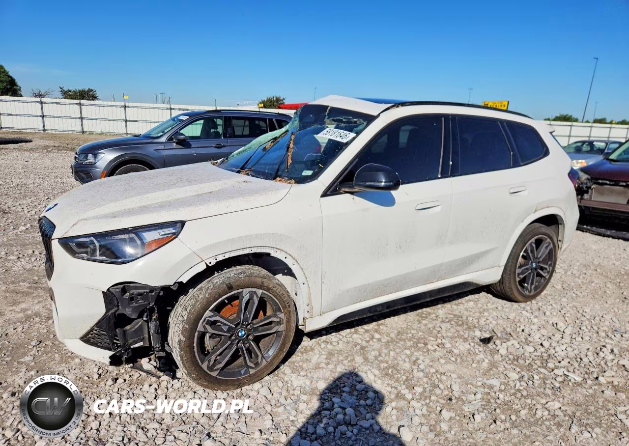 2023 BMW X1 xDrive28I – zdjęcie 1 z 13