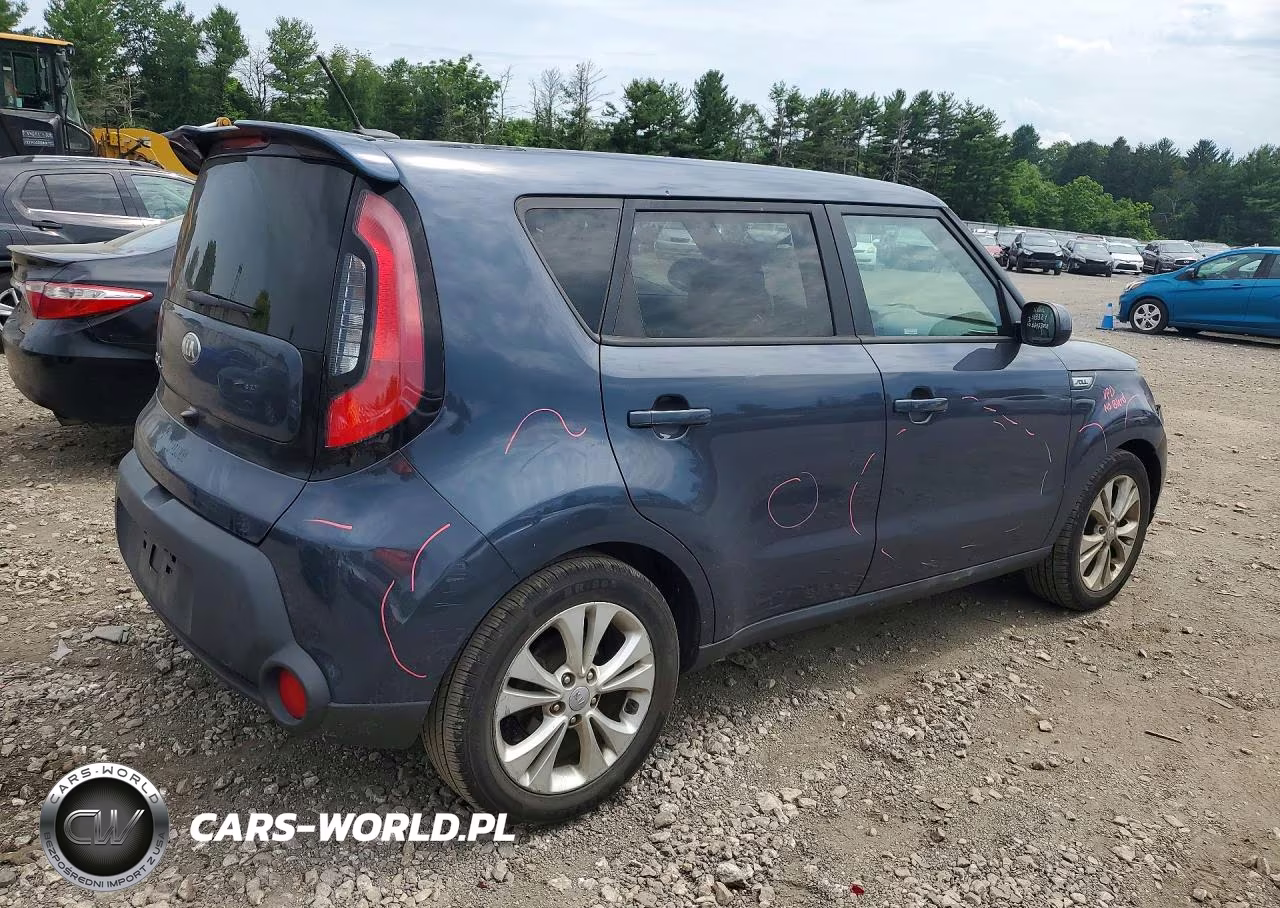2015 Kia Soul + VIN:KNDJP3A52F7201751 - 3