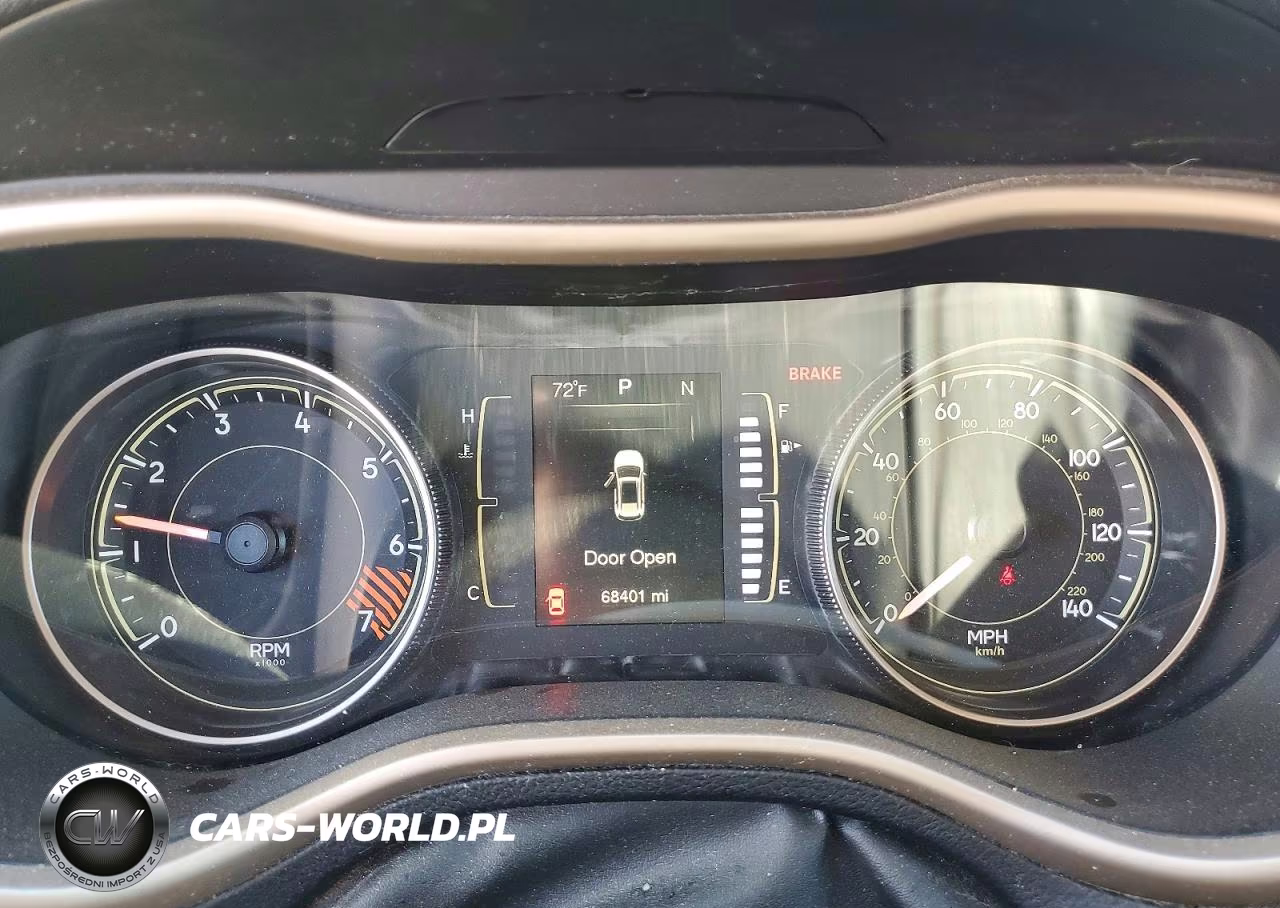2014 Jeep Cherokee Sport VIN:1C4PJLAB8EW182712 - 9