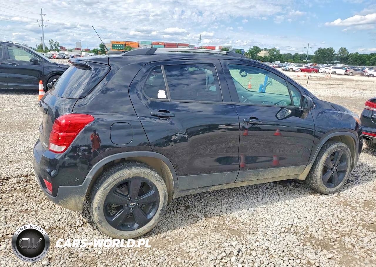 2019 Chevrolet Trax Premier VIN:KL7CJRSB0KB812108 - 3
