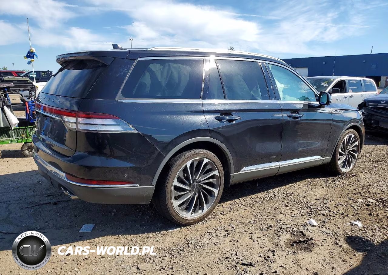 2020 Lincoln Aviator Reserve VIN:5LM5J7XC5LGL34508 - 3