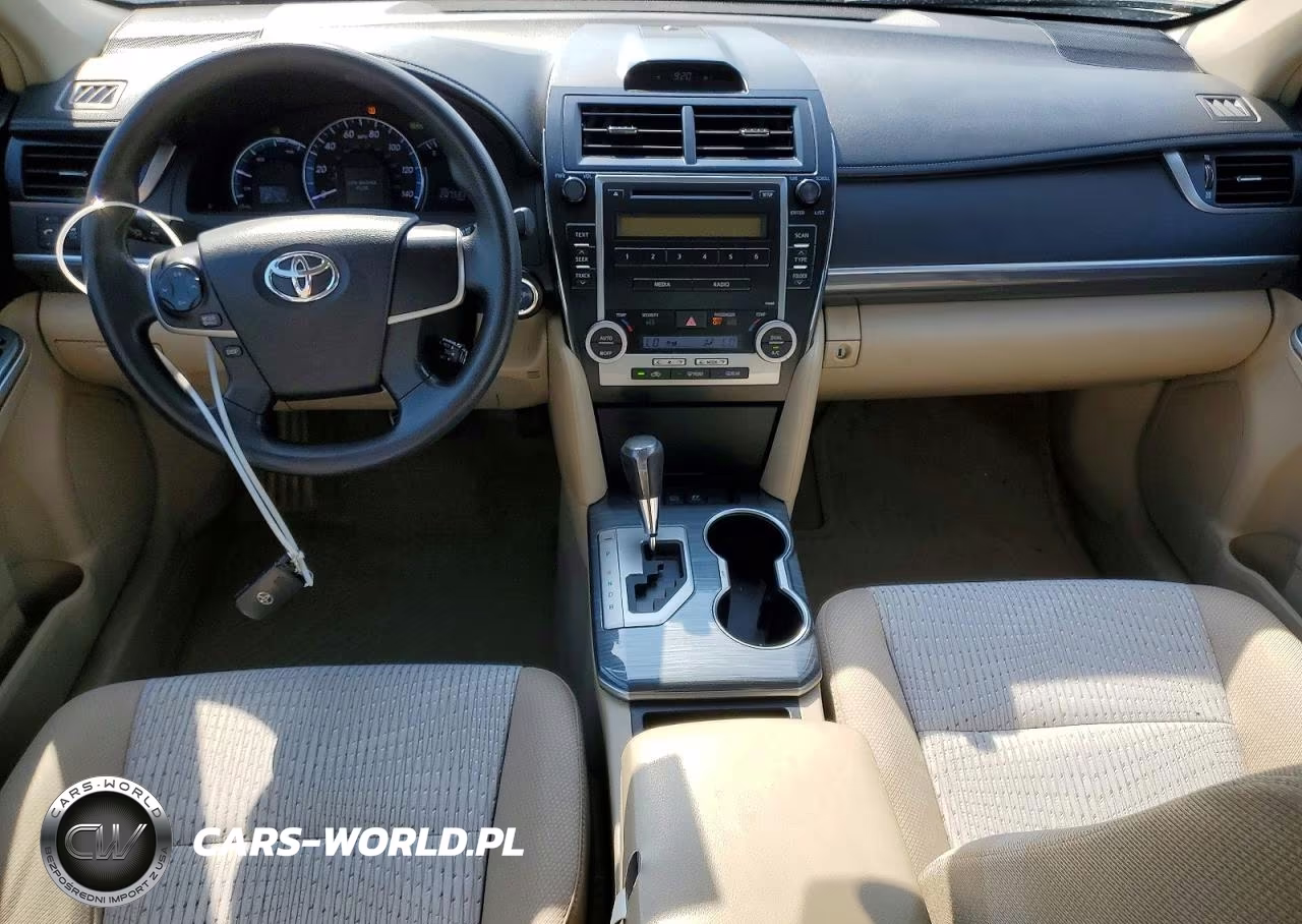 2012 Toyota Camry Hybrid Le VIN:4T1BD1FK5CU051286 - 8