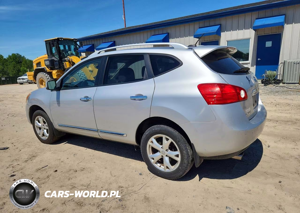 2011 Nissan Rogue S VIN:JN8AS5MT2BW565130 - 2