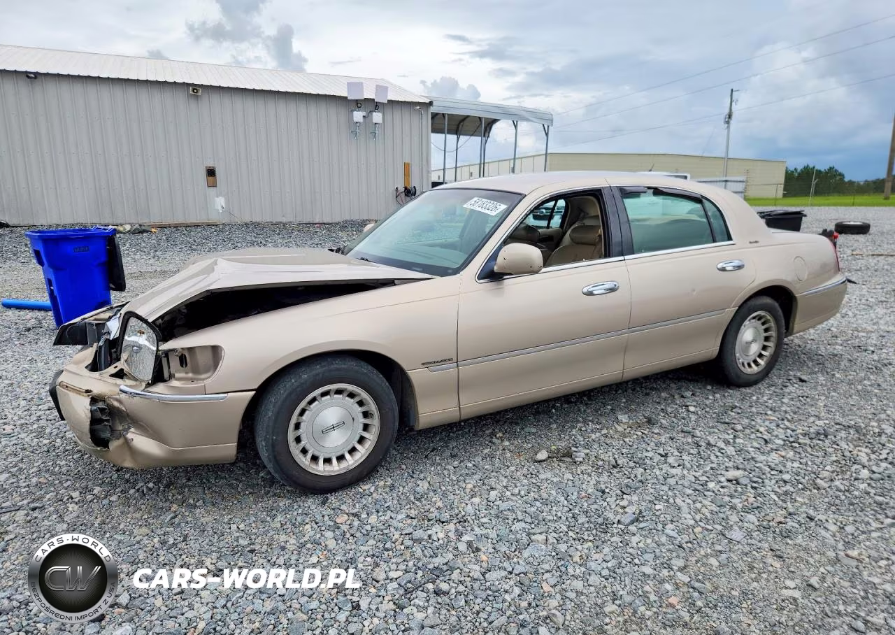 1998 Lincoln Town Car Executive