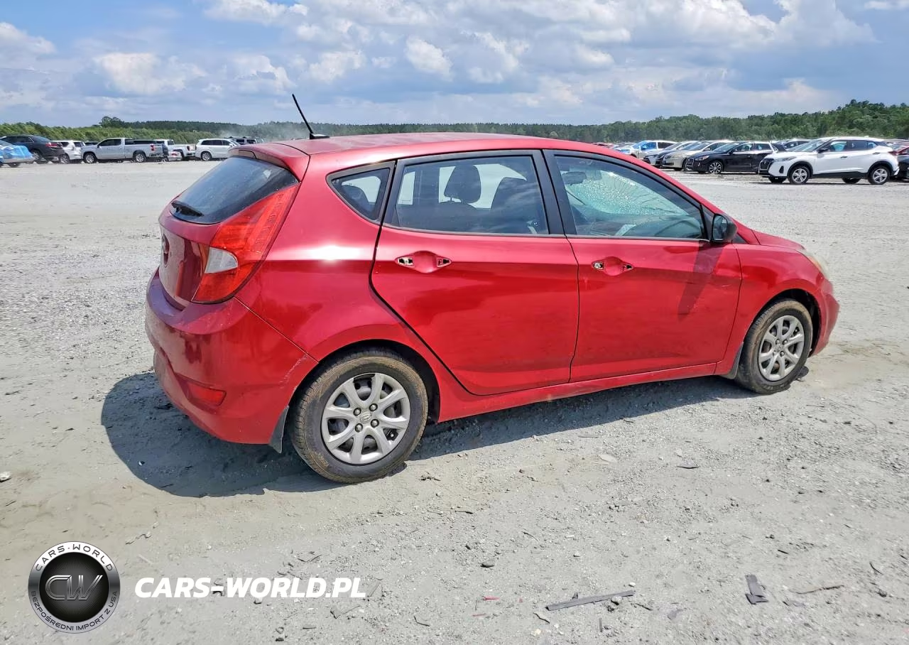 2012 Hyundai Accent Gs VIN:KMHCT5AE4CU036682 - 3