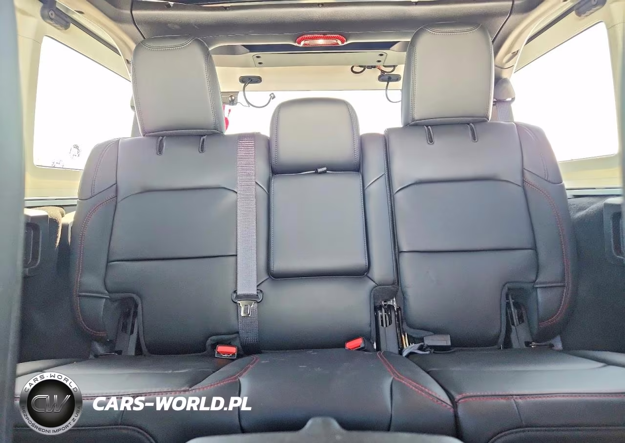 2024 Jeep Wrangler Rubicon 392 VIN:1C4RJXSJ0RW214452 - 10