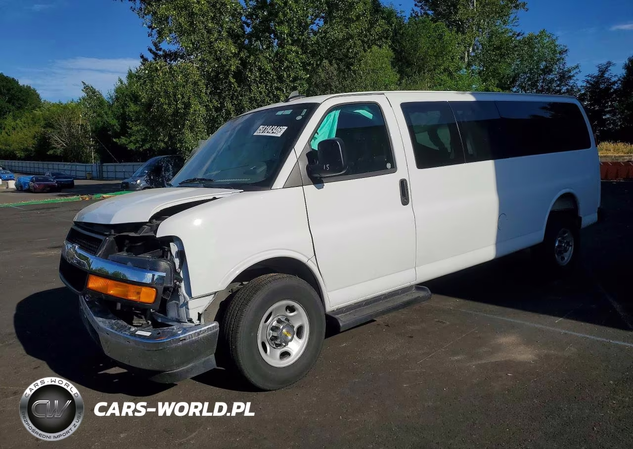 2025 Chevrolet Express G3500 – zdjęcie 1 z 14