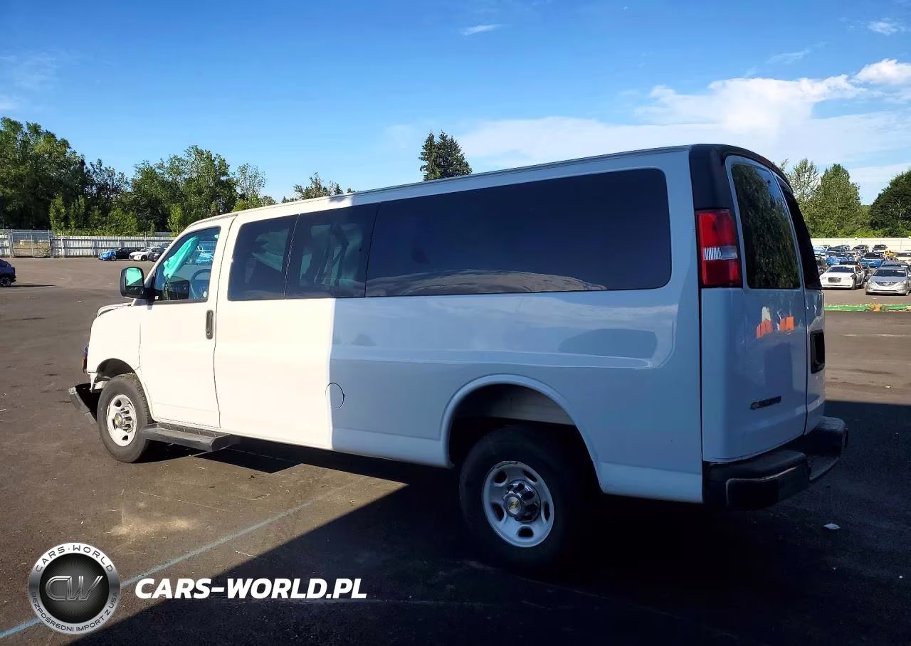 2025 Chevrolet Express G3500 VIN:1GAZGPFP8S1255212 - 2