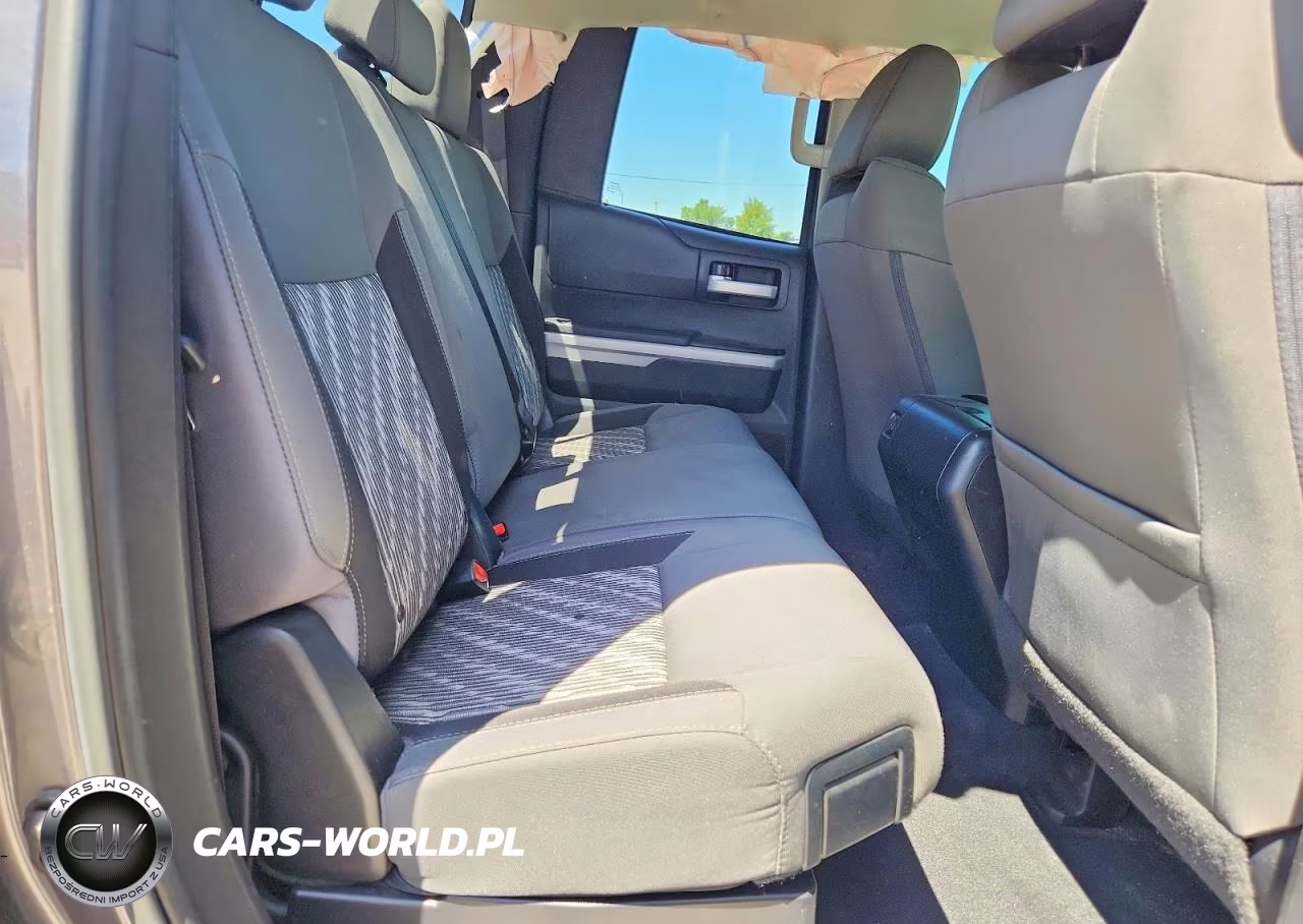 2019 Toyota Tundra Sr5 VIN:5TFUW5F1XKX862388 - 10
