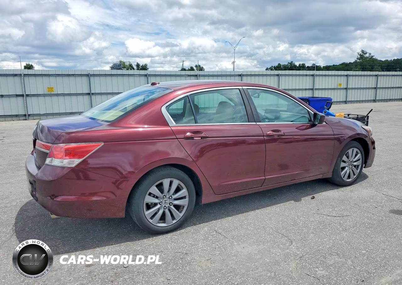 2011 Honda Accord Exl VIN:1HGCP2F8XBA013726 - 3