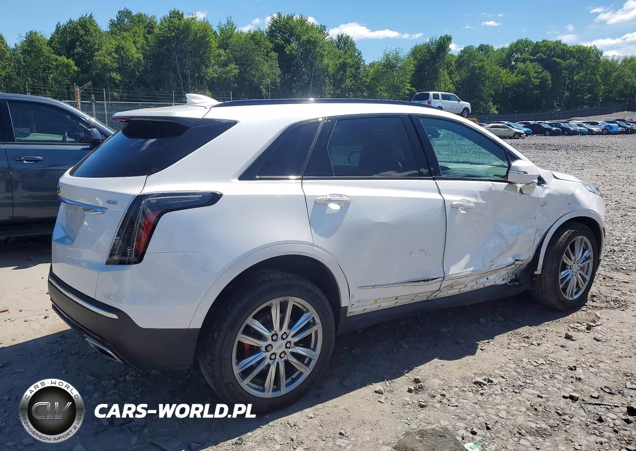 2022 Cadillac Xt5 Sport VIN:1GYKNGRS8NZ148885 - 3
