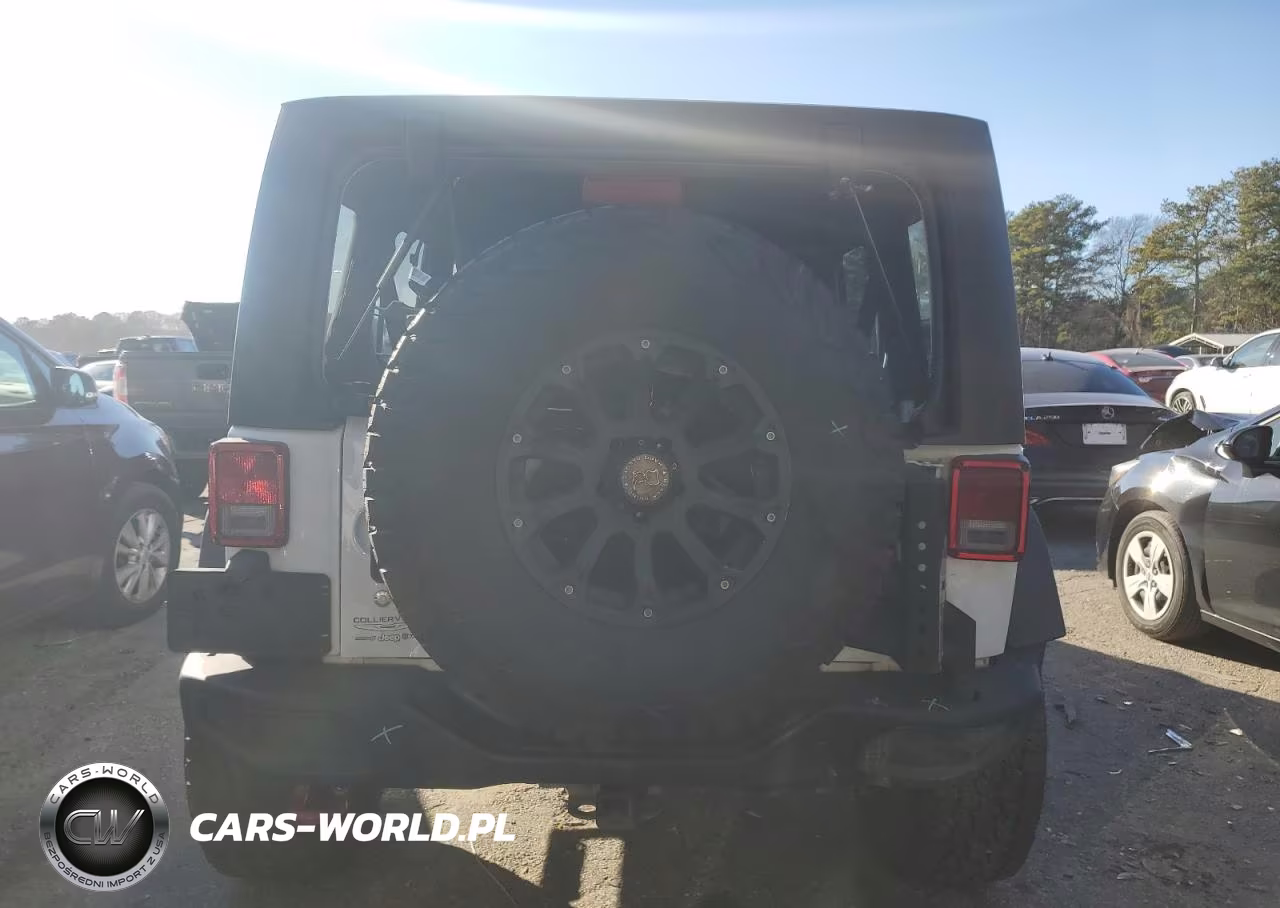 2017 Jeep Wrangler Unlimited Rubicon VIN:1C4BJWFG5HL505779 - 6