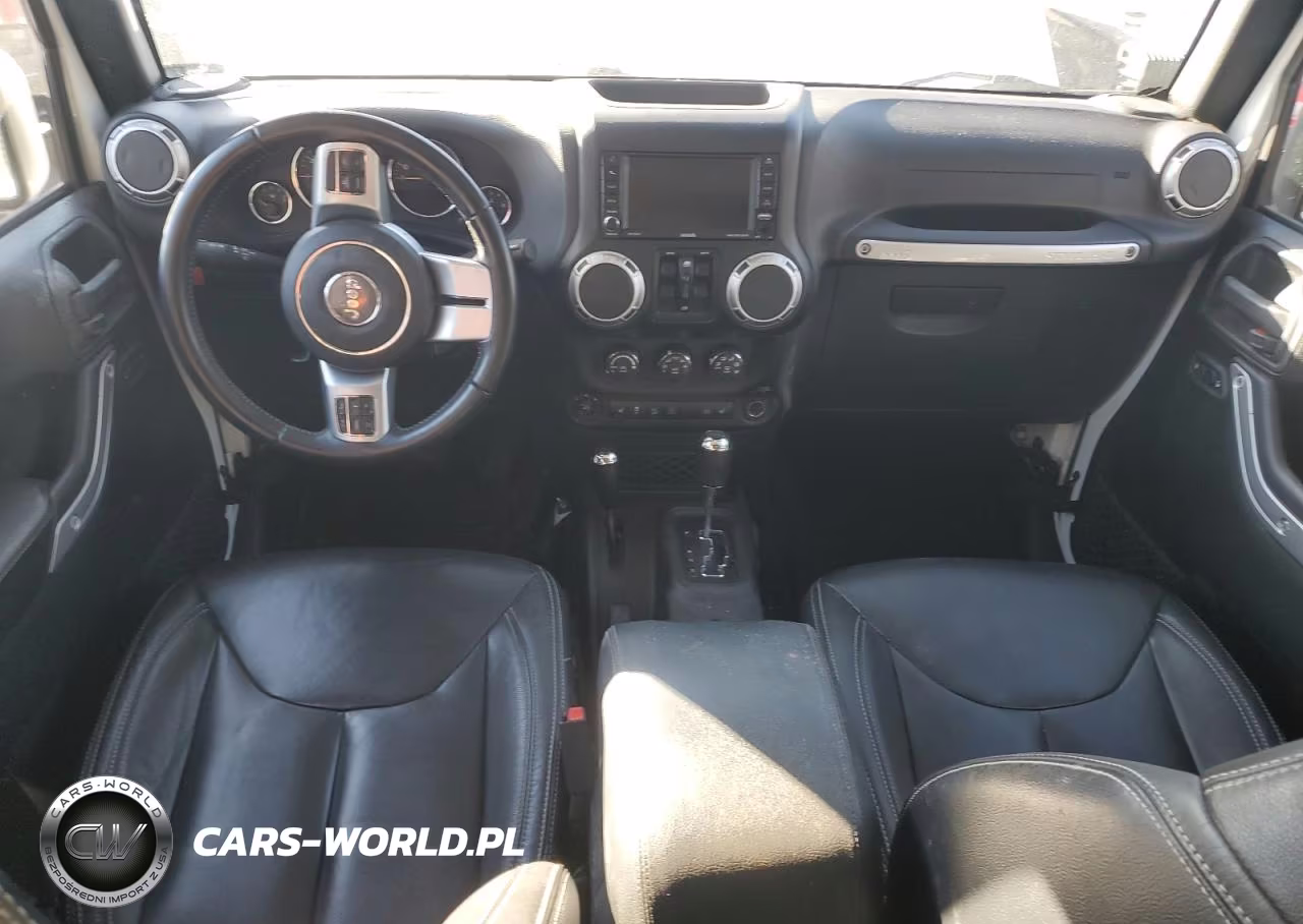 2017 Jeep Wrangler Unlimited Rubicon VIN:1C4BJWFG5HL505779 - 8