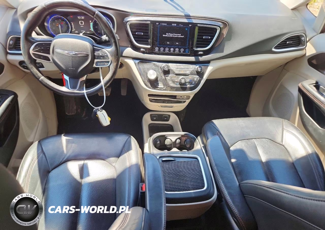 2018 Chrysler Pacifica Touring L Plus VIN:2C4RC1EG2JR289612 - 8