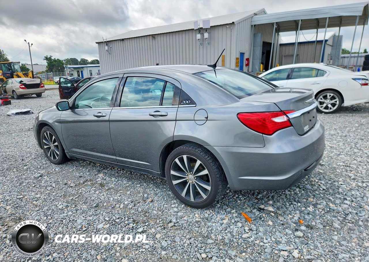 2013 Chrysler 200 Limited VIN:1C3CCBCG2DN693529 - 2