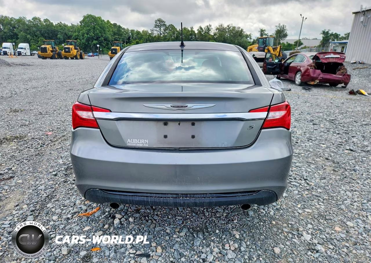 2013 Chrysler 200 Limited VIN:1C3CCBCG2DN693529 - 6