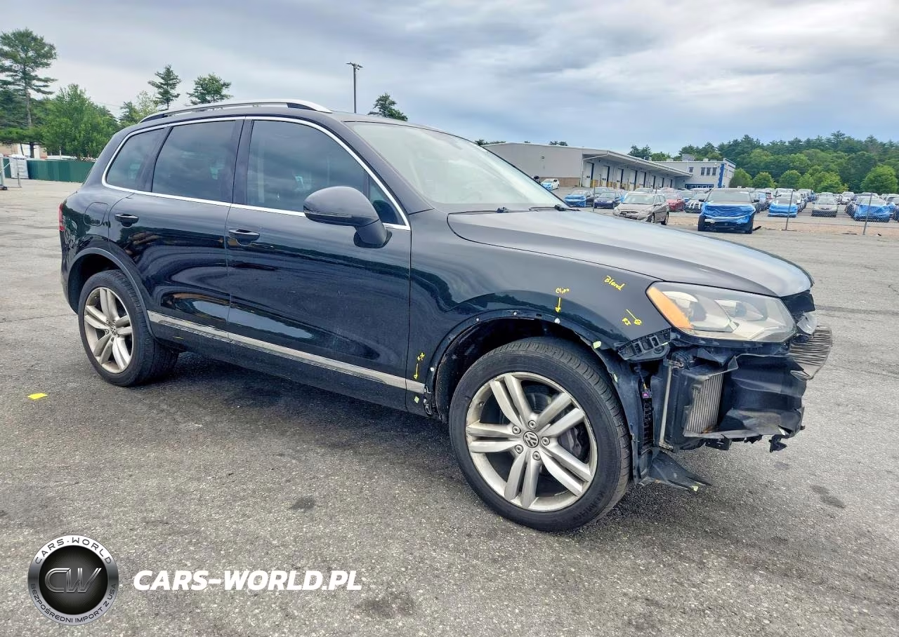 2012 Volkswagen Touareg V6 Tdi VIN:WVGFK9BP1CD005526 - 4