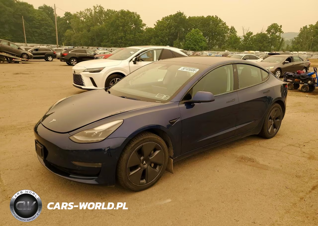 2021 Tesla Model 3 – zdjęcie 1 z 13