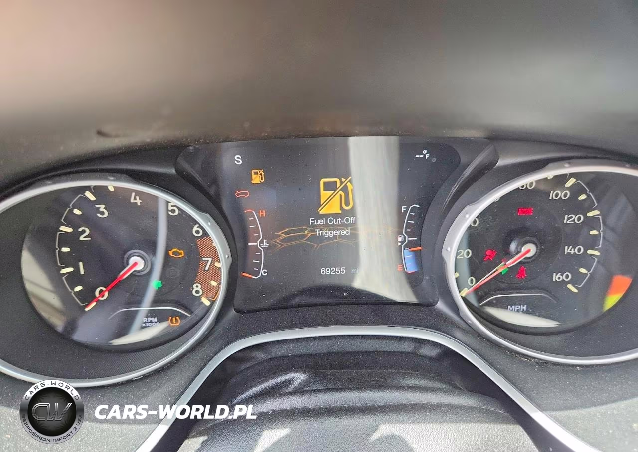 2020 Jeep Compas VIN:3C4NJDCB0LT146459 - 9