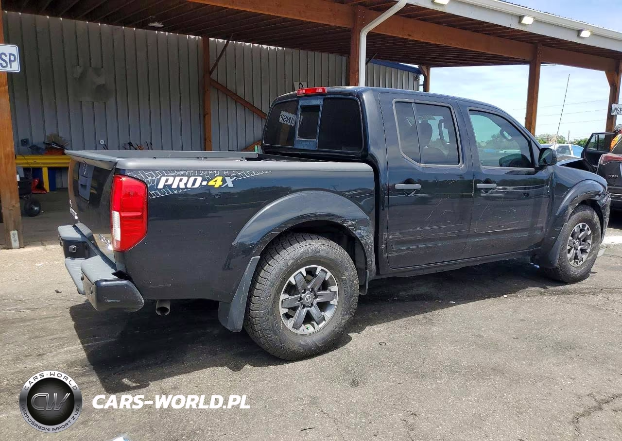 2018 Nissan Frontier Pro-4X VIN:1N6AD0EV2JN753320 - 3
