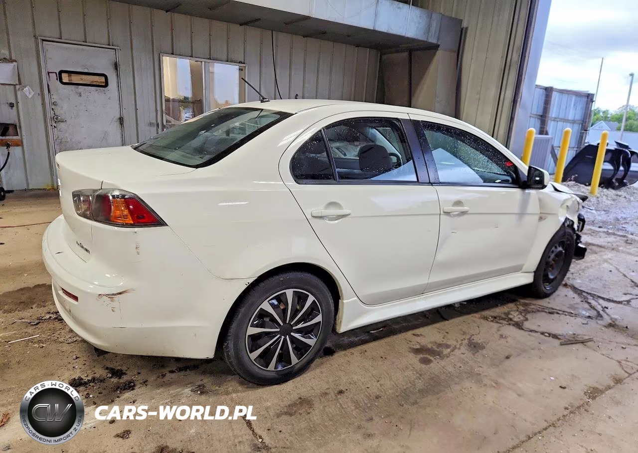 2014 Mitsubishi Lancer Es-Es Sport VIN:JA32U2FU1EU010196 - 3