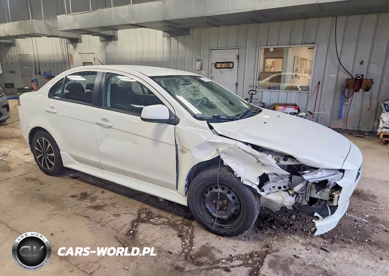 2014 Mitsubishi Lancer Es-Es Sport VIN:JA32U2FU1EU010196 - 4