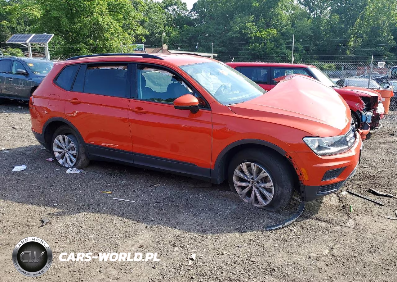 2019 Volkswagen Tiguan S VIN:3VV1B7AXXKM121834 - 4
