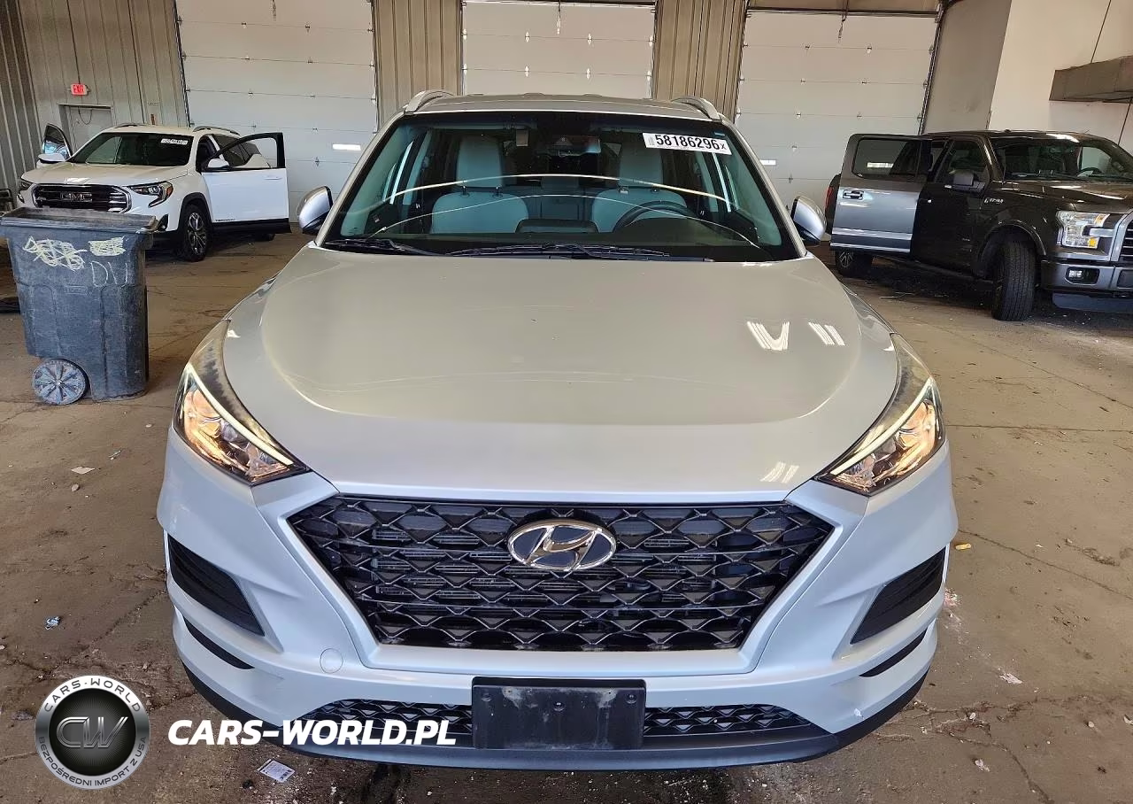 2019 Hyundai Tucson Value VIN:KM8J3CA40KU068336 - 5