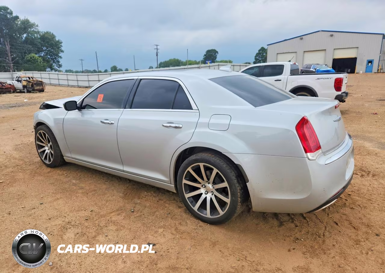 2020 Chrysler 300 Limited VIN:2C3CCAEG5LH102835 - 2