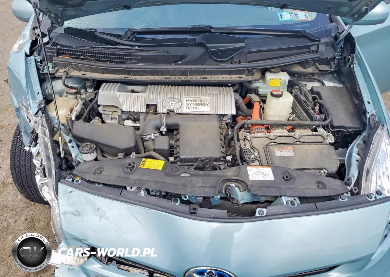 2015 Toyota Prius Two VIN:JTDKN3DU6F1898681 - 11