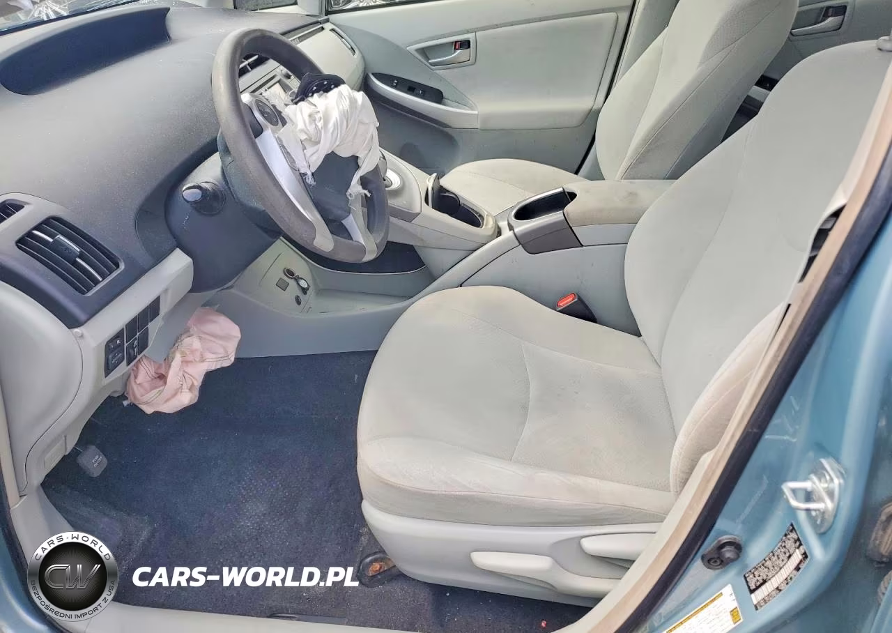 2015 Toyota Prius Two VIN:JTDKN3DU6F1898681 - 7