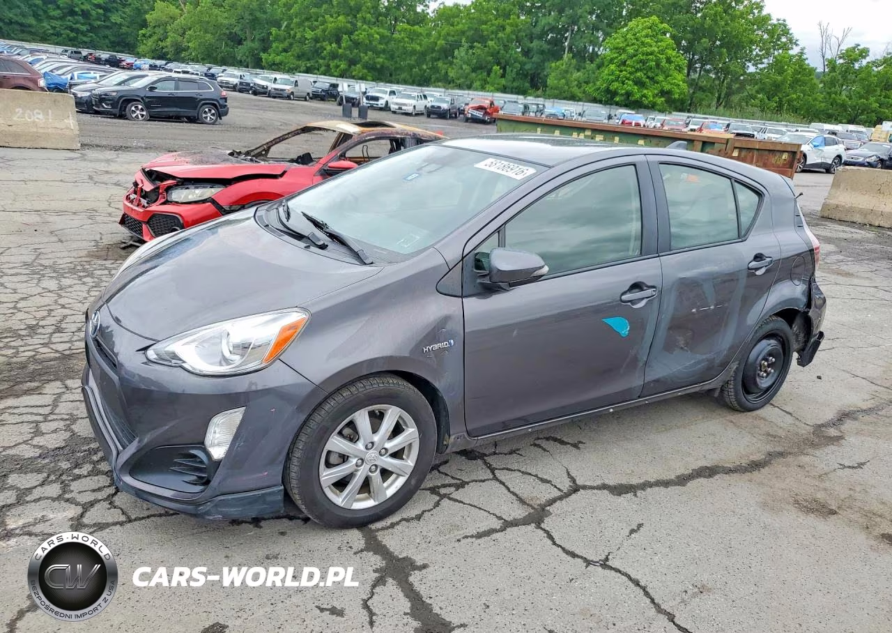 2017 Toyota Prius C Two