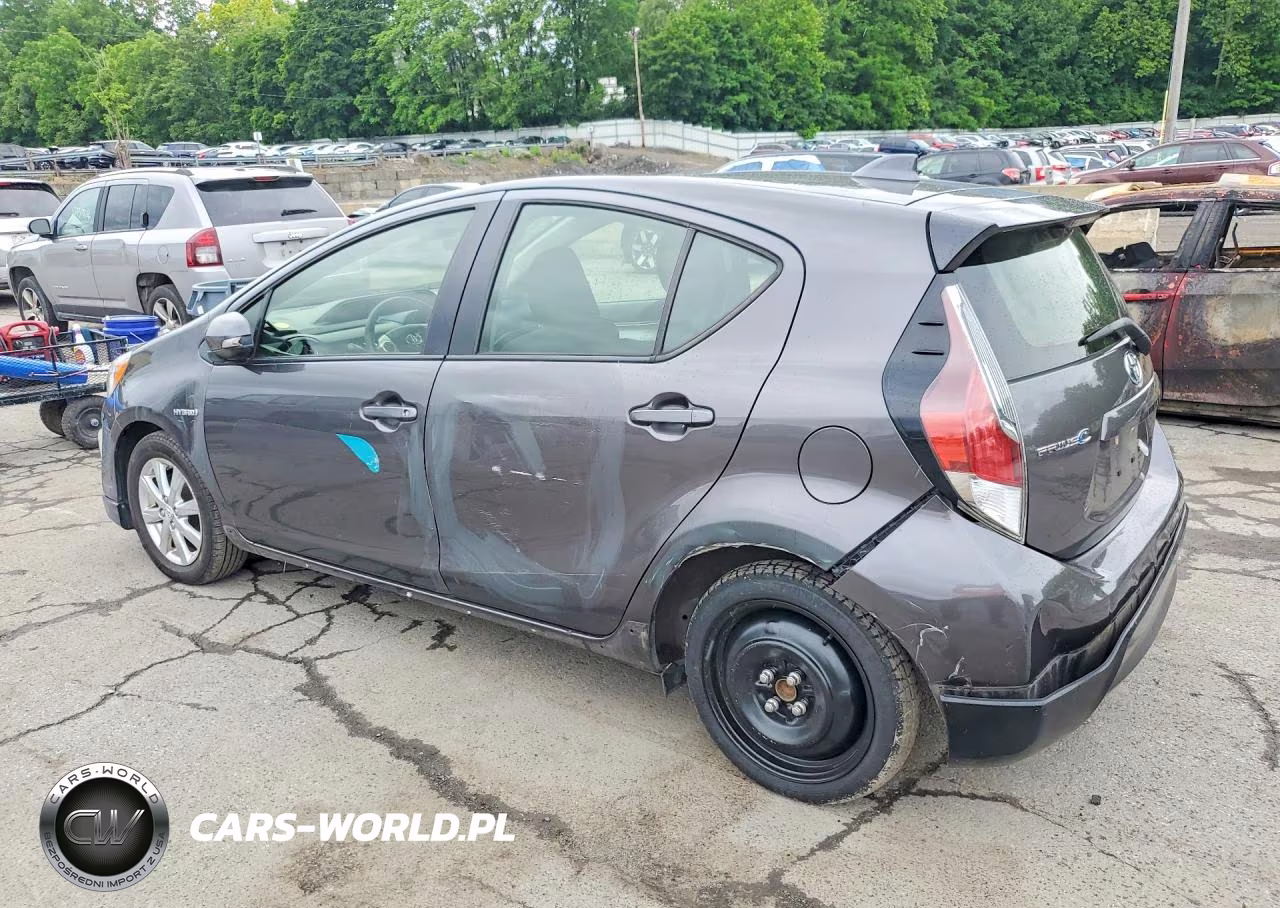 2017 Toyota Prius C Two VIN:JTDKDTB30H1591412 - 2