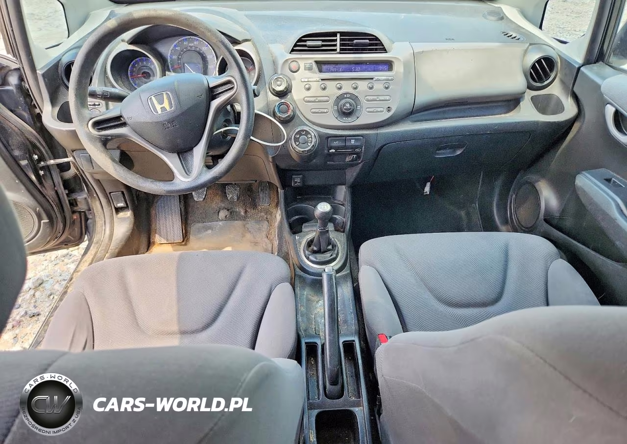 2010 Honda Fit VIN:JHMGE8G20AS013213 - 8