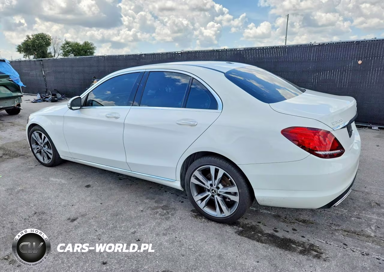 2021 Mercedes-Benz C 300 VIN:W1KWF8DB6MR612438 - 2