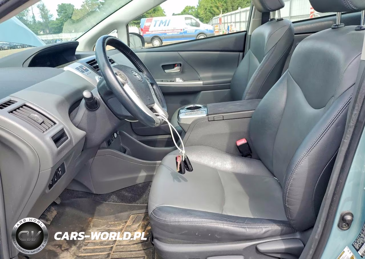 2013 Toyota Prius V Five VIN:JTDZN3EU7D3258848 - 7