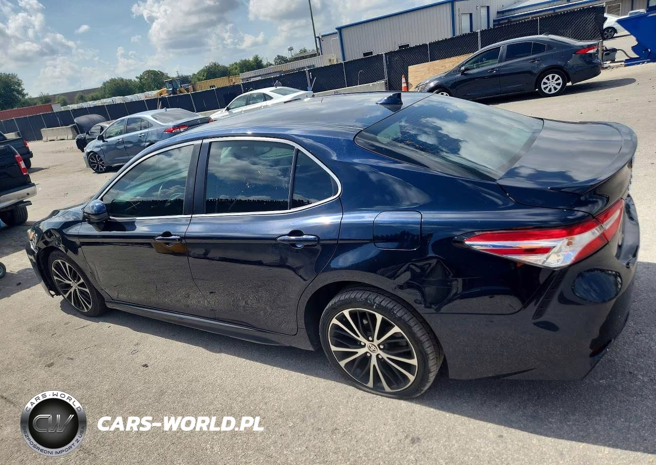2020 Toyota Camry Se VIN:4T1G11AK4LU988667 - 2