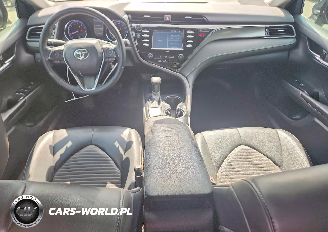 2020 Toyota Camry Se VIN:4T1G11AK4LU988667 - 8
