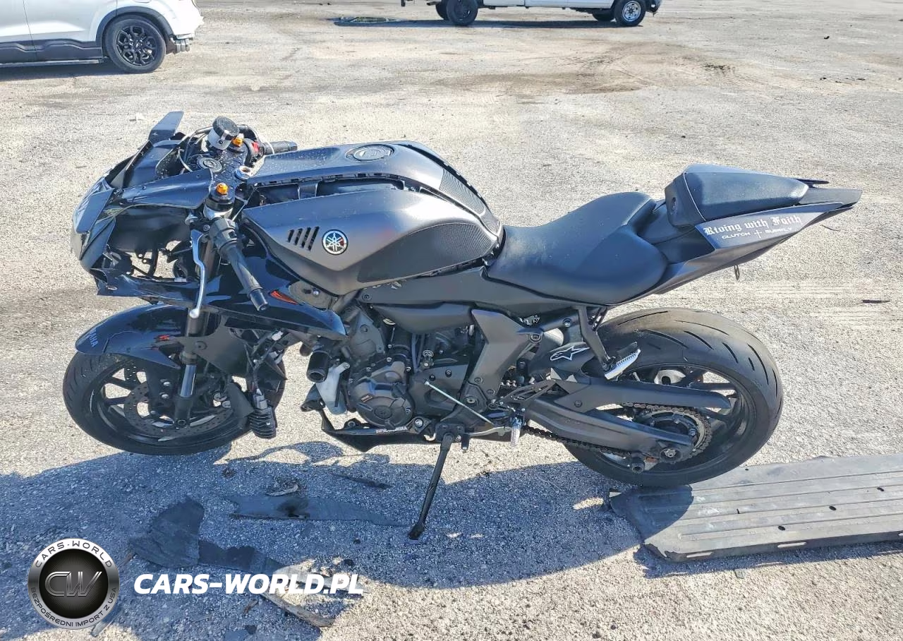 2024 Yamaha Yzfr7 VIN:JYARM38E0RA011337 - 3