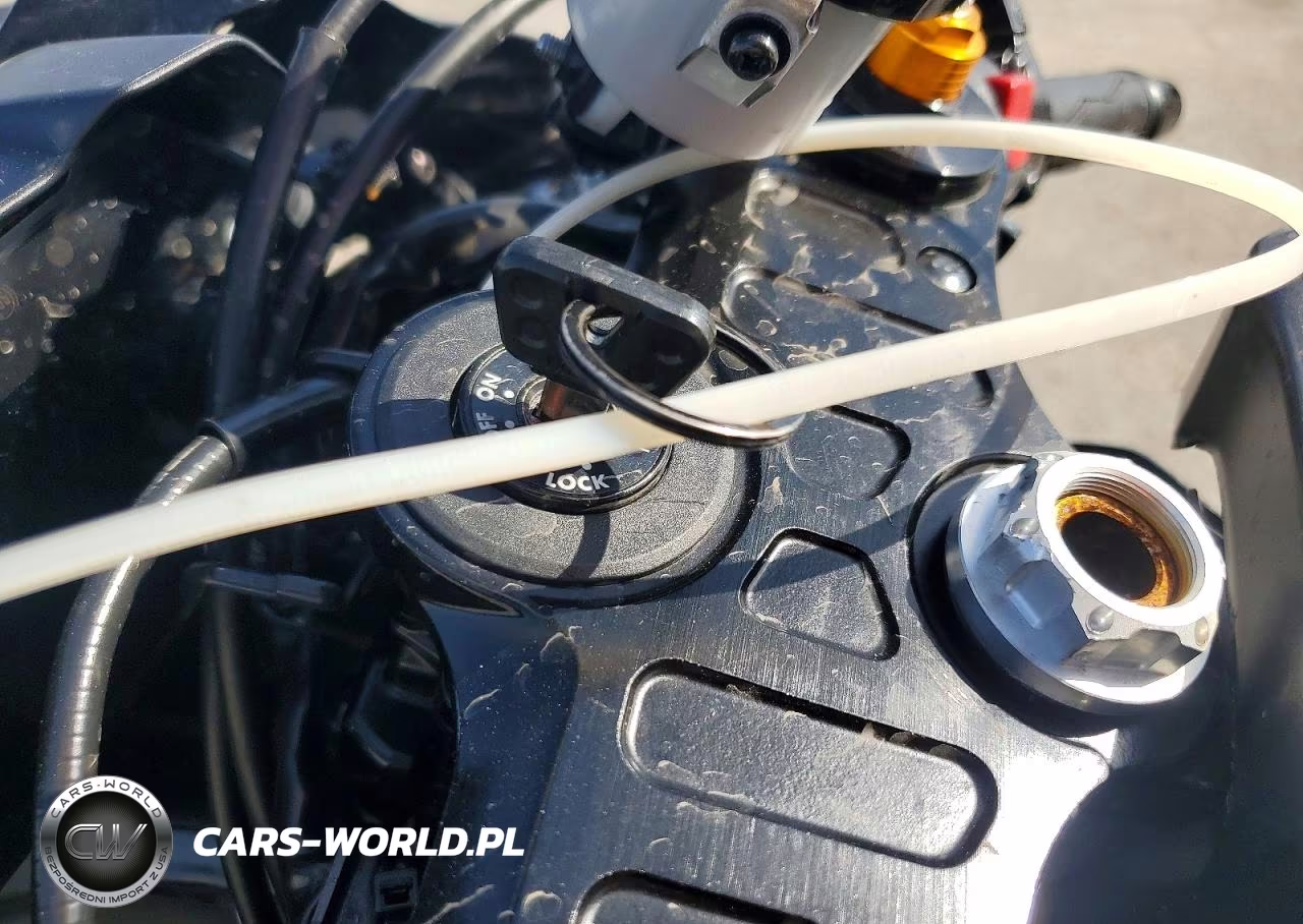 2024 Yamaha Yzfr7 VIN:JYARM38E0RA011337 - 8