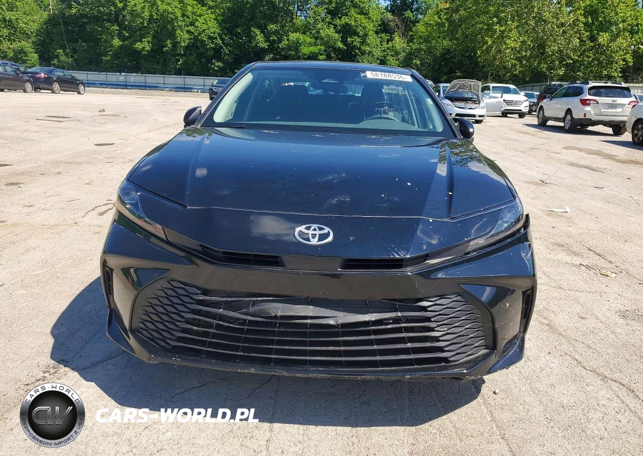 2025 Toyota Camry Le VIN:4T1DAACK8SU595169 - 5