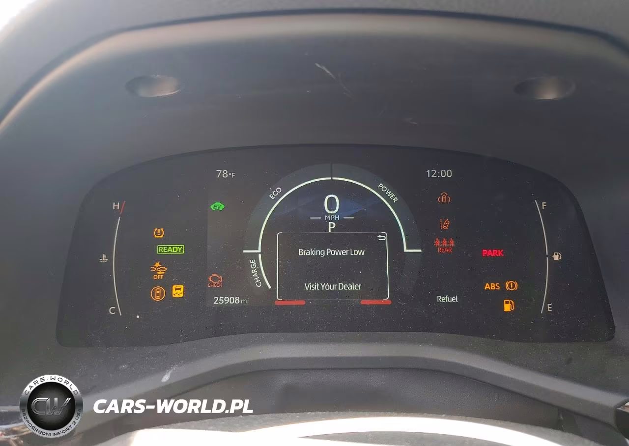 2025 Toyota Camry Le VIN:4T1DAACK8SU595169 - 9