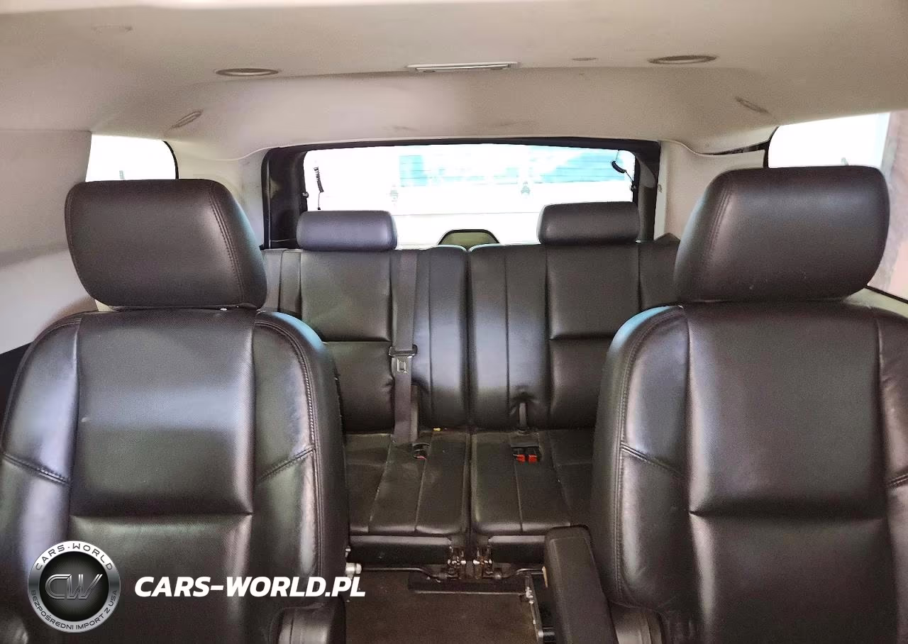 2011 Cadillac Escalade VIN:1GYS4AEF2BR369869 - 10