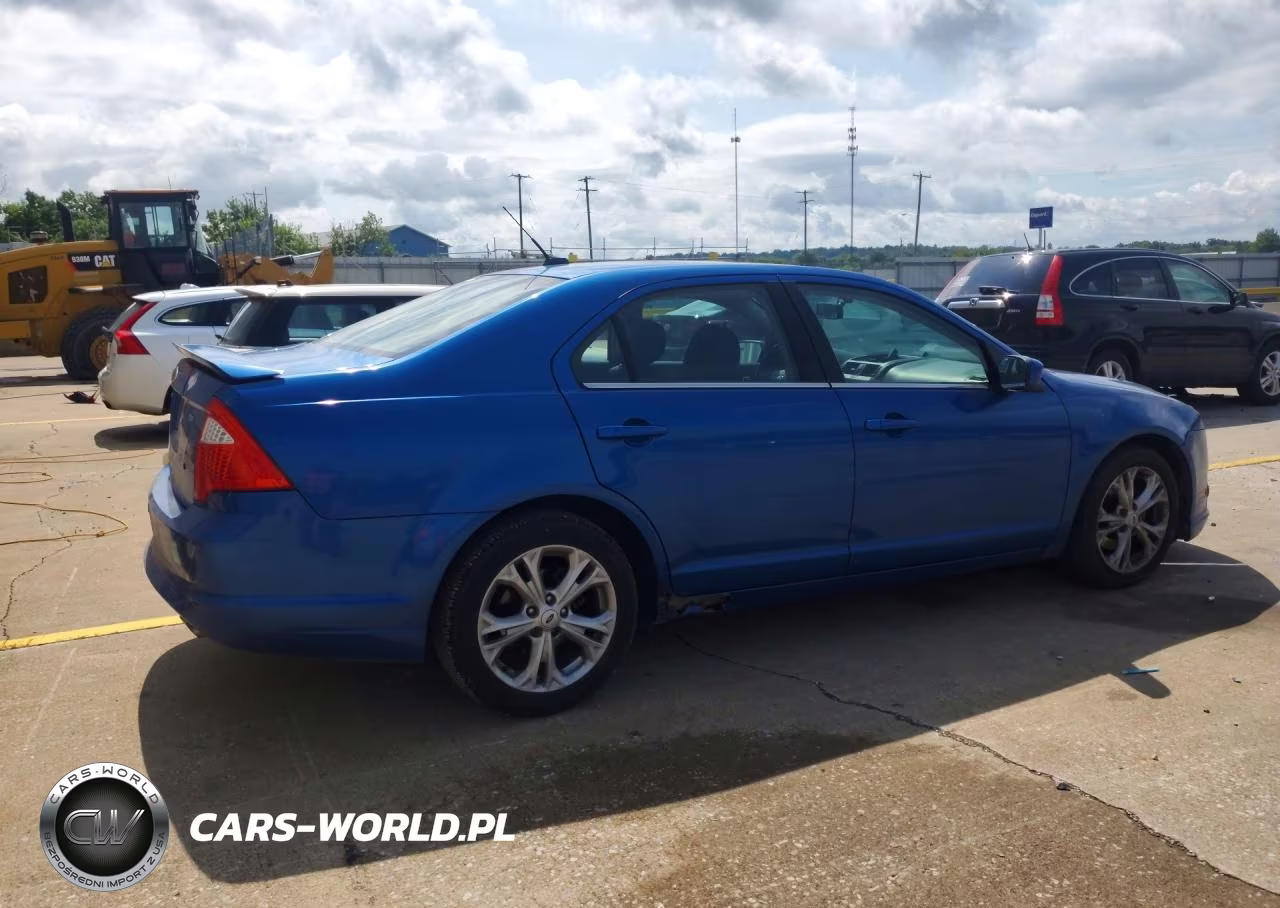 2012 Ford Fusion Se VIN:3FAHP0HA4CR123242 - 3